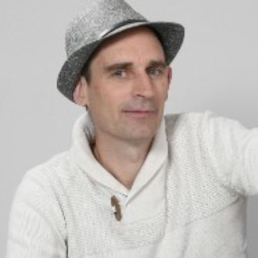 Paul-Ivoire.jpg
